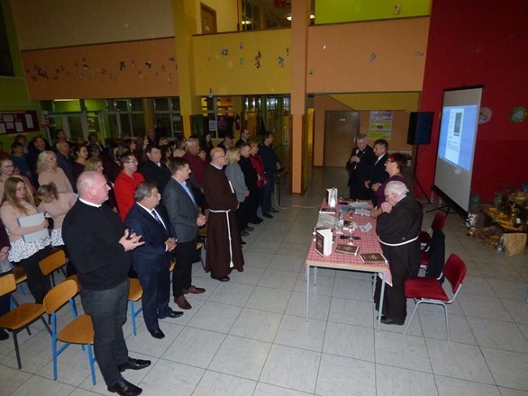 Predstavljena knjiga o životu fra Hadrijana Franje Boraka